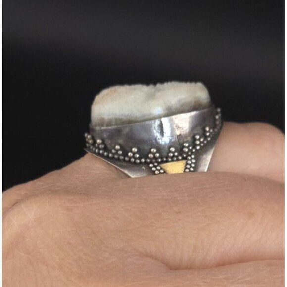 Vntg 925 Sterling Silver Statement Ring White Druzy Quartz Intricate Metalwork - Picture 2 of 13